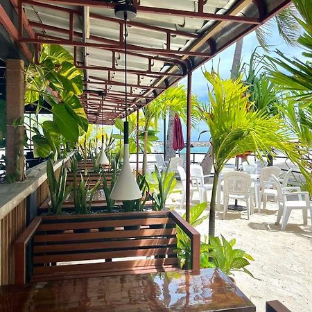 Leisure Boutique Maafushi 维尼家 Hotel Eksteriør billede